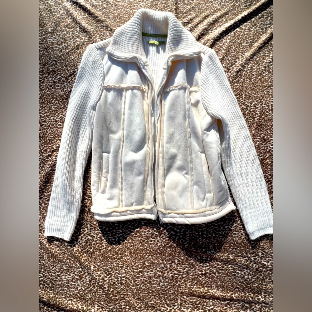Creme Carolyn Taylor Women’s Large Sweater Jacket
